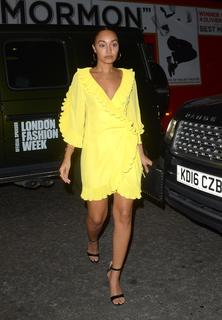 Leigh-Anne feet photo thumbnail