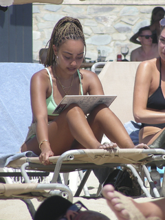 Leigh-Anne feet photo thumbnail