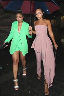 Leigh-Anne feet photo thumbnail