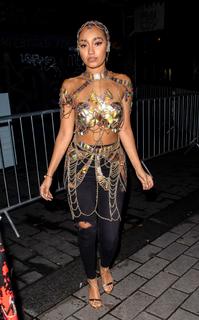 Leigh-Anne feet photo thumbnail