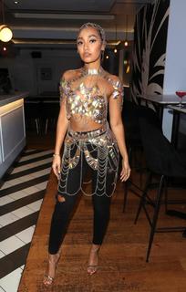 Leigh-Anne feet photo thumbnail