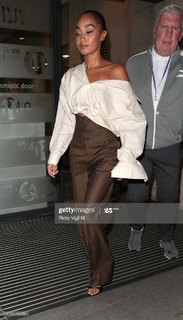 Leigh-Anne feet photo thumbnail