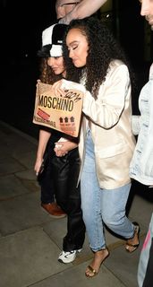 Leigh-Anne feet photo thumbnail