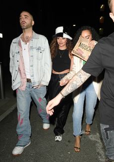 Leigh-Anne feet photo thumbnail