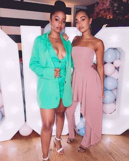 Leigh-Anne feet photo thumbnail