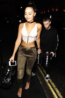 Leigh-Anne feet photo thumbnail