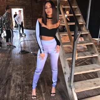 Leigh-Anne feet photo thumbnail