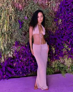 Leigh-Anne feet photo thumbnail