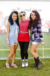 Leigh-Anne feet photo thumbnail