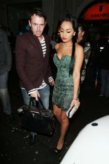 Leigh-Anne feet photo thumbnail