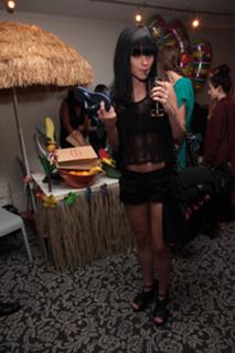 Leigh Lezark feet photo 5
