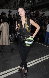 Leigh Lezark feet photo 2