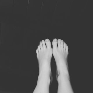 Leigh Nash feet photo 20