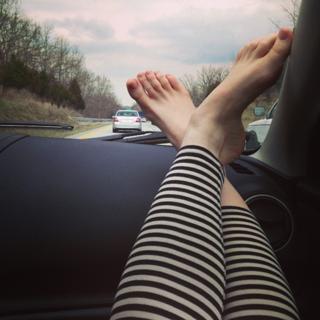 Leigh Nash feet photo 9