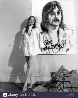 Leigh Taylor-Young feet photo 14