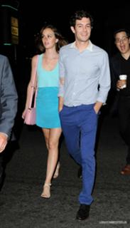 Leighton Meester feet photo thumbnail