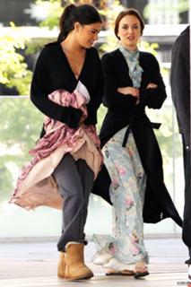 Leighton Meester feet photo thumbnail