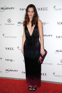 Leighton Meester feet photo thumbnail