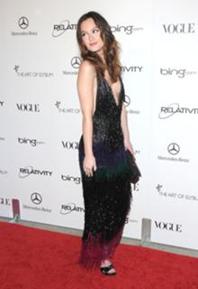 Leighton Meester feet photo thumbnail