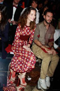 Leighton Meester feet photo thumbnail