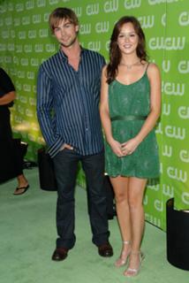 Leighton Meester feet photo thumbnail