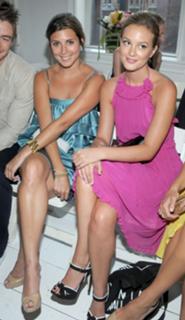 Leighton Meester feet photo thumbnail