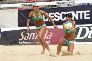 Leila Barros feet photo 8