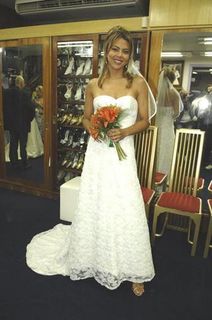 Leila Barros feet photo 5