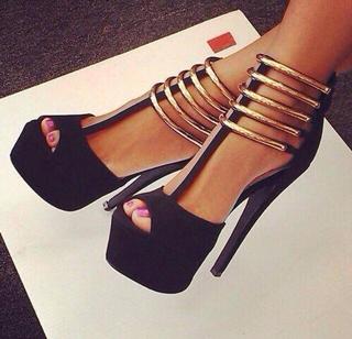 Leila Ben Khalifa feet photo 7