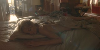 Leila George feet photo thumbnail