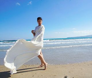 Leila Hadioui feet photo 2