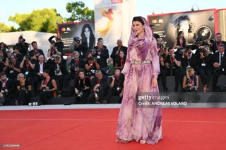 Leila Hatami feet photo 9