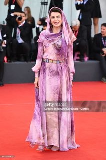 Leila Hatami feet photo 3