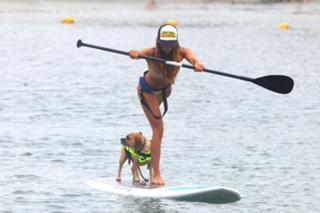 Leilani Dowding feet photo thumbnail