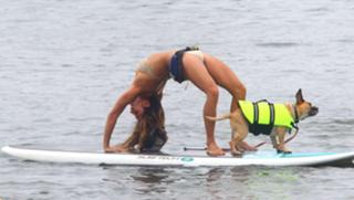 Leilani Dowding feet photo thumbnail