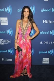 Leilani Dowding feet photo thumbnail