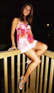 Leilani Dowding feet photo thumbnail