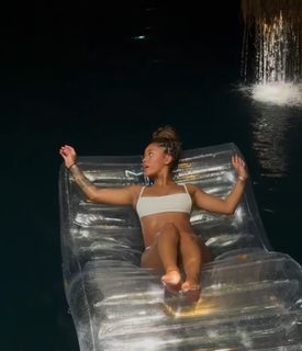 Leilani Green feet photo 1