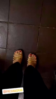 Leire feet photo 7
