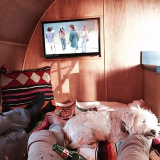 Leisha Hailey feet photo 9