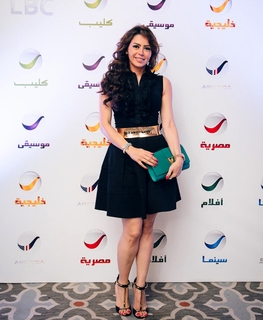 Lekaa El Khamisy feet photo thumbnail