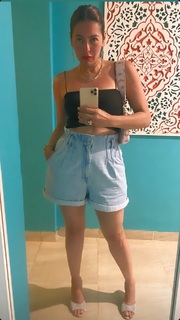 Lekaa El Khamisy feet photo thumbnail