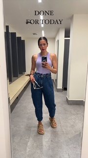 Lekaa El Khamisy feet photo thumbnail