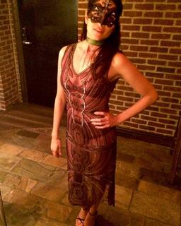 Lela Loren feet photo thumbnail