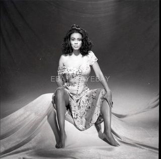 Lela Rochon feet photo 18