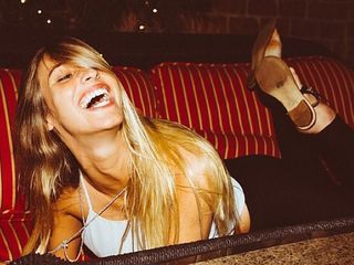 Lele Pons feet photo thumbnail