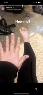 Lele Pons feet photo thumbnail