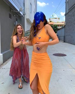 Lele Pons feet photo thumbnail