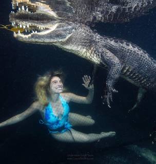 Lele Pons feet photo thumbnail