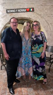 Lele Pons feet photo thumbnail